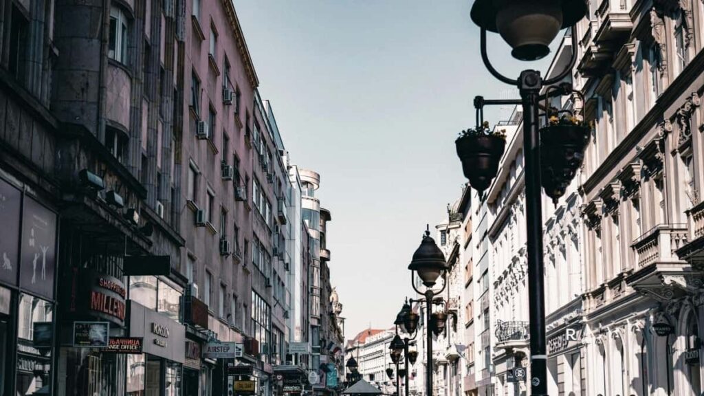 2025 İran Instagram Reklam Tarifələri və Tam Kateqoriyalar