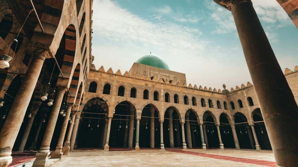 Azrbaycandan yaradclar ucun Bhreyn brendlrin WhatsApp uzrindn peskar yanasma, ZohoTamkeen furstinin nec istifad edilcyi v reputasiya qazanmaq ucun konkret taktika.