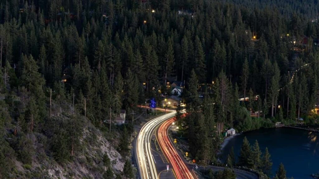 Finlandiyada Clubhouse yaradclarn hdflyib mobil APP yuklnmlrini nec surtl artrmaqlokal strategiyalar, kanallar, numunlr v mli plan.