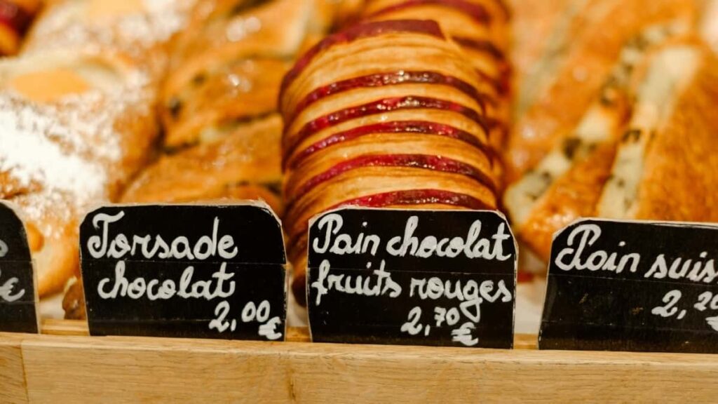 Isvecd VKontakte yaradclarn nec tapb real hadis vloglar ucun mkdaslq etmk: taktika, lokal strategiya v numunlr.