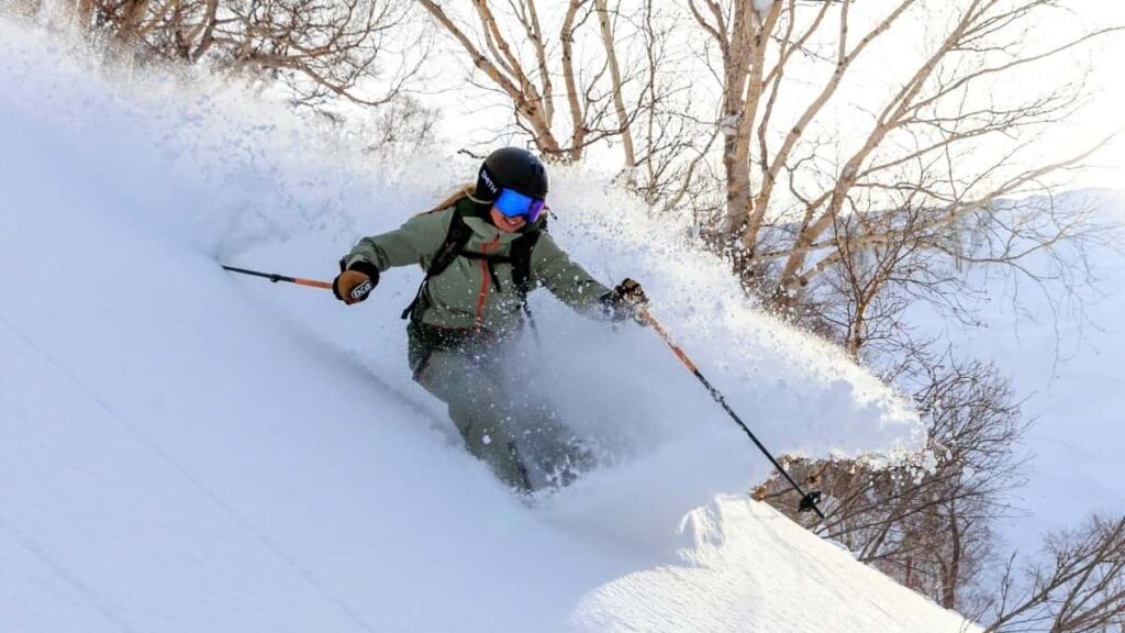 Azrbaycanl yaradclar ucun praktiki bldci: Pakistan markalar il Spotify kampaniyalar, promo paketlr v behind-the-scenes ckmk ucun laq strategiyalar.