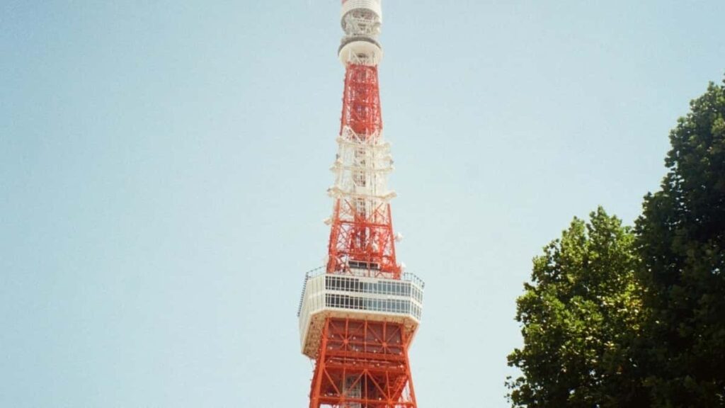 Azrbaycandan brendlr ucun Laoslu Snapchat yaradclar il orta sviyyli, uzunmuddtli mkdaslqlarn praktik yol xritsi lokal strategiyalar, risklr v taktiki addmlar.